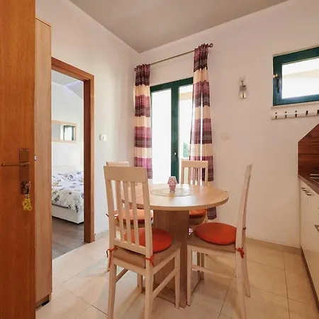 Vujina - Comfort With Terrace 3 Luka